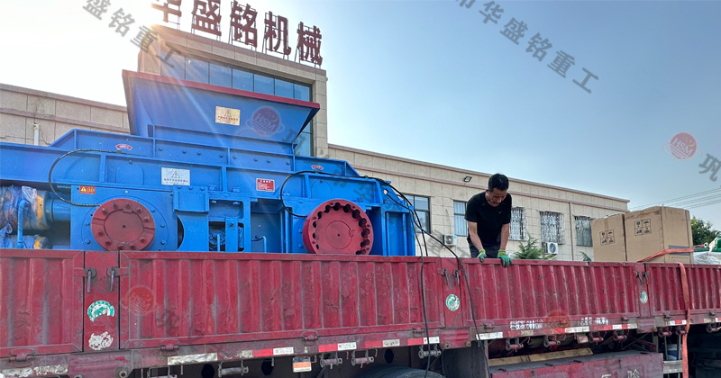 華盛銘廠家的對輥制砂機怎么樣？市場價一臺多少錢？