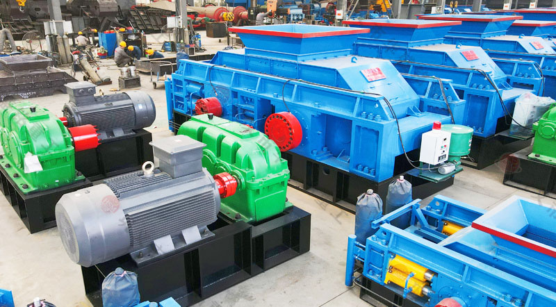 鄭州對輥制砂機能否達(dá)到時產(chǎn)100噸？報價貴嗎？