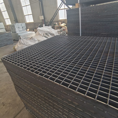 機(jī)場(chǎng)航站樓鋼格板應(yīng)用：美觀+高安全性要求！