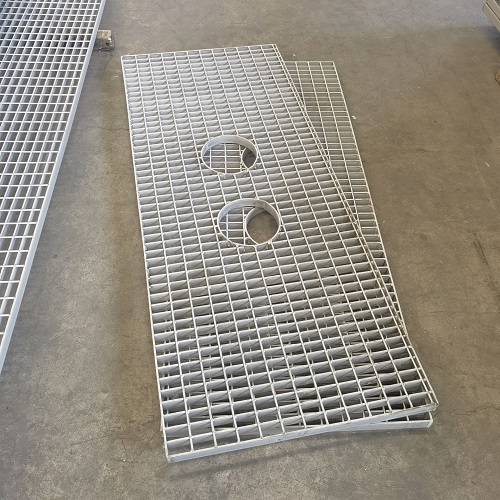 鋼格板表面處理方式對比：噴漆、鍍鋅、不銹鋼哪種更耐用？