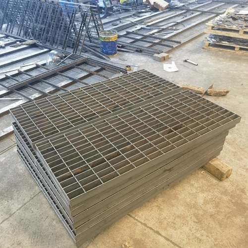 不同場景下鋼格板選型指南，照著買不踩雷